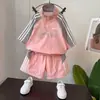 Conjunto de Roupas com Proteção Solar para Meninos e Meninas 2025 Novo Estilo de Verão para Crianças Maiores, Roupas de Proteção Solar de Manga Curta e Shorts de Secagem Rápida