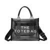 Bolsa Transparente Impermeável de PVC com Zíper Mochila Personalizada Plástico Cosméticos Bolsa de Cosméticos Praia Viagem Necessaire Atacado