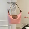 Bolsa Nova Estilo Dumpling Leve Versátil Bolsa para o Dia a Dia Elegante Simples Bolsa de Mão para Mulheres Alta Aparência Bolsa de Ombro Único Subaxila Tamanho Pequeno