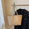 Bolso Grande de Alta Gama Transfronterizo Otoño e Invierno para Mujer 2026 Nuevo Estilo Bolso de Mano Bolso de Hombro Versátil Bolso Tote Grande para el Trabajo