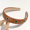 Moda Europea y Americana Elegante Diadema de Cuero de Ala Ancha Estilo Punk Moda de Corte Metálico Accesorios Versátiles para el Cabello para Mujeres al Salir
