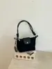 Bolsa de mano de nicho estilo coreano para commuting para mujer, nueva, casual, retro, bolsa de axila, para salir, bandolera, cruzada, moderna