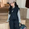 Conjunto de Tres Piezas de Chaleco de Trabajo para Niñas, Nuevo Conjunto de Otoño, Camiseta de Manga Larga a Rayas, Conjunto Casual Estilo Coreano para Niña Grande