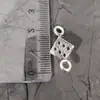 Moda Europea y Americana Transfronteriza Fundición por Goteo de Aceite Cubo de Rubik de Cuervo Cuadrado Colgante de Hombre de Moda Punk Hip-hop Todo Fósforo Collar de Acero de Titanio