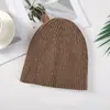 Chapéu de Lã 100% Puro Tricotado Moda Europeia e Americana Quente Chapéu de Lã Tricotado Mesmo Estilo para Homens e Mulheres Chapéu com Cobertura de Orelha Inverno