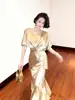 Traje de Dos Piezas de Acetato Importado de Alta Gama Color Champaña para Primavera y Otoño, Top de Satín Femenino y Elegante, Falda de Cola de Pez