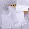 Toalla cuadrada blanca de microfibra Toalla desechable con ribete de encaje Toalla cuadrada pequeña Servilleta de hotel Toalla cuadrada pequeña