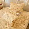 Juego de Edredón de Verano de Cuatro Piezas con Estampado de Dibujos Animados, Edredón Refrescante de Verano, Edredón para Aire Acondicionado, Juego de Cubre Cama, Juego de Ropa de Cama de Tres Piezas para Dormitorio de Estudiantes