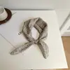 Pañuelo Cuadrado Pequeño de Algodón y Lino de 58 cm, Fresco y Transpirable, Suave y Artístico Pañuelo Decorativo para Mujer, Pañuelo de Primavera y Verano, Moderno y Versátil