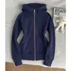 Moletom Jimo Shandong 2026 Outono Nova Roupa Feminina Zíper Top com Capuz Slim Fit Mostra Magro Cintura de Yoga Ajustada Jaqueta