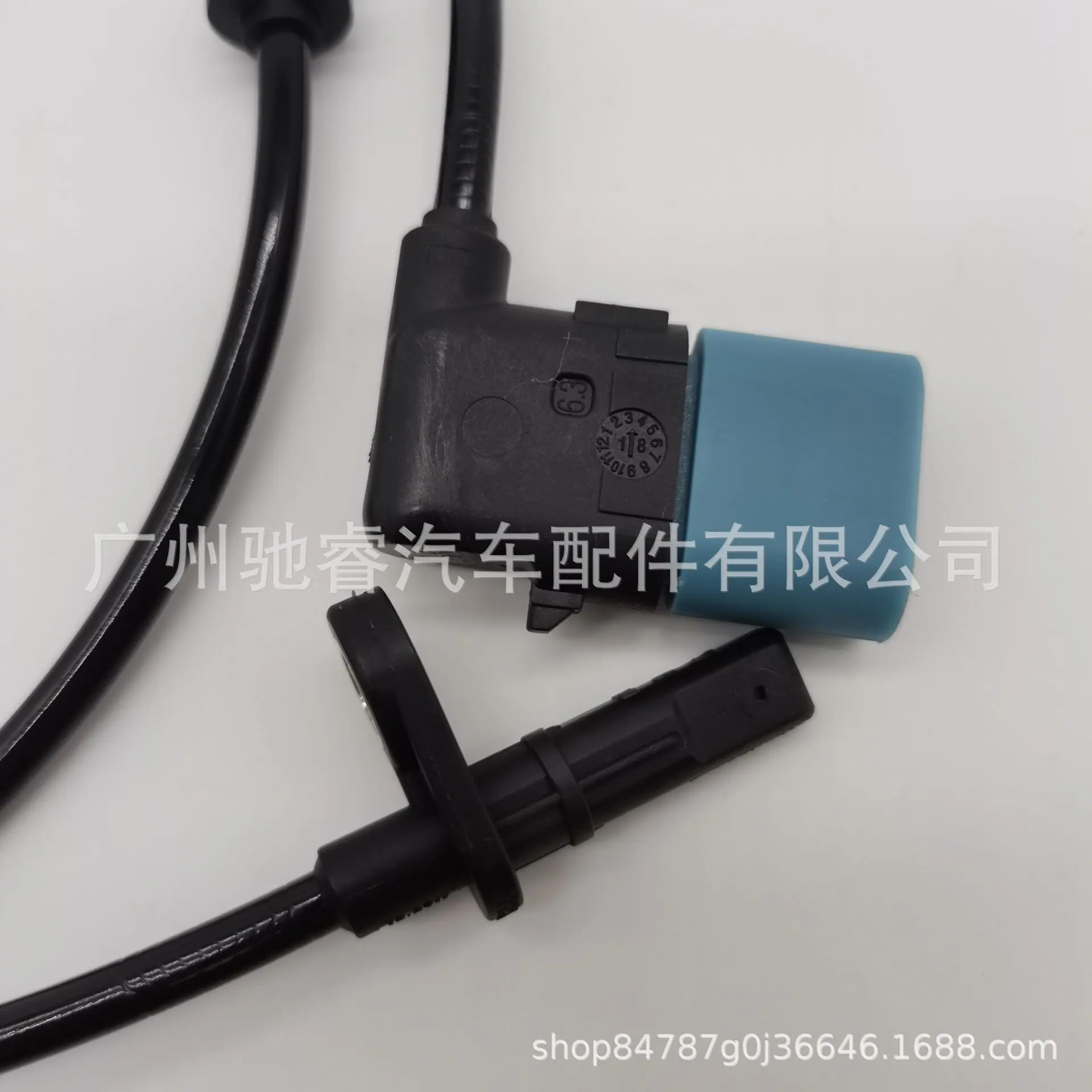 331B2221F92942312D632E858A698E