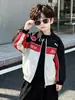 Chaqueta de Cuero para Niño 2333 Primavera y Otoño Nueva Elegante Chaqueta de Béisbol Ropa Urbana Infantil Atuendo de Otoño Chaqueta de Motocicleta para Bebé