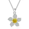 Collar Cruzado Europeo y Americano de Plata de Ley S925 Trébol de la Suerte de Amazon Colgante de Flor Versátil de Doce Piedras de Nacimiento Cadena para Clavícula