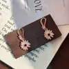 Pulsera de Margaritas Coloridas Dopamina Estilo Mismo que Quan Zhilong Gd para Mujer, Pulsera de Flor con Incrustaciones de Diamantes Fresca y de Moda Personalidad