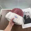 Gorros Cálidos de Otoño e Invierno para Mujeres con Circunferencia de Cabeza Grande, Gorros de Lana Tejida, Gorros de Felpa Versátiles de Celebridad de Internet, Pequeños Gorros Versátiles para el Frío que Muestran la Cara, Modernos