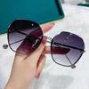Nueva Llegada Gafas de Sol de Corte Sin Montura Trendy Little Red Book Gafas de Sol Elegantes para Mujer Adelgazantes para Cara Grande Gafas de Moda Protección UV