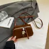 Bolso Retro de Ante Esmerilado para Mujer 2025 Otoño e Invierno Nueva Moda Bolso Cruzado Versátil Bolso Cuadrado Mini Exquisito