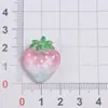 Resina de Color Degradado Simulación Linda Transparente Multifacética Fresa Llavero Colgante DIY Accesorios de Fruta