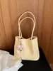 Diseño de Nicho 2026 Nueva Moda de Alta Gama Bolso de Hombro Único Vintage para Primavera, Elegante Bolso de Lujo Ligero