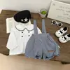 Conjunto de Dos Piezas para Bebé de Primavera y Verano Estilo Universitario: Top de Manga Larga con Cuello de Muñeca y Pantalones Cortos de Tirantes Versátiles a Cuadros para un Año