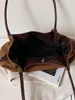Bolso de mano plisado retro de alta costura estilo coreano para mujer, elegante bolso de hombro para el día a día, bolso de moda de nicho a la moda para llevar debajo del brazo