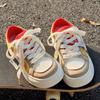 Zapatilla para niña Suela gruesa Primavera y Otoño 2025 Zapatos blancos de alto valor para niños Zapatos tipo pan de punta ancha combinables Dopamina