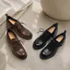 Sapatos femininos de couro macio de bezerro de primeira camada, brogue esculpido, salto médio, corte baixo, com cadarço, salto alto