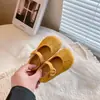 Zapatos de cuero para niña estilo coreano con tachuelas y estrellas, zapatos de princesa para niños, nuevo estilo primavera y otoño 2026, zapatos Mary Jane bajos para bebé niña