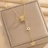 Nuevo Collar de Acero de Titanio Moderno y Elegante para Mujer, Diseño de Nicho de Lujo Ligero, Joyería Versátil de Gama Alta Sencilla y Exquisita al por Mayor