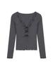 Camiseta de manga larga con cuello en V y encaje de lazo para mujer, primavera nueva, entallada, corta, blanca, top camiseta interior