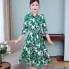 Vestido floral de manga comprida plus size para primavera e outono novo vestido feminino com cintura vestido floral peça externa