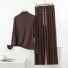 Novo modelo de outono: Conjunto de pijama soltinho plus size em modal para mulheres, com gola semi-alta, blusa de manga longa e calça pantalona.