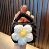 Porta-moedas Chaveiro Flor Tecida Mini Bolsa de Armazenamento de Lã para Meninas Outono e Inverno Pelúcia Pequenos Presentes Atacado