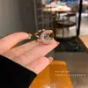 Anel de Cobre Anel de Luxo Leve de Alta Qualidade para Mulheres Design de Nicho Minimalista Aberto Ajustável Personalidade Ins Tendência Anel para Dedo Indicador