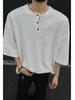 Camiseta masculina de malha waffle com gola Henley, manga curta, estilo retrô americano fresco e respirável para o verão, ombro caído, caimento solto, camisa de meia manga