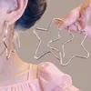 Aretes de Estrella Hueca Geométrica, Aretes de Lujo Ligero y de Alta Gama, Estilo Elegante y Genial, Aretes de Moda y Versátiles Venta al por Mayor