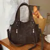 Bolsa de Mão Versátil Nova Outono e Inverno 2025 Bolsa de Ombro Feminina Bolsa Tote de Grande Capacidade para o Dia a Dia Bolsa Transversal Bolsa de Viagem