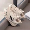 Zapatos Deportivos Casuales Transpirables Nuevos para Primavera y Otoño para Niños y Niñas, de Malla Antideslizantes Cómodos Versátiles Ligeros para Correr