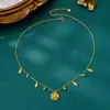 Nova Corrente para Clavícula Dourado Areia Vietnamita Simples e Sofisticada Flor Oca com Pingente de Franja Joia Feminina de Luxo Leve Imitação de Ouro