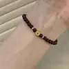 Nova Pulseira Moeda de Granada Natural Estilo Chinês para Mulheres, Estilo Exquisito de Luxo Leve, Pulseira Simples de Cordão Elástico de Nicho de Alta Qualidade