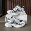Nuevos zapatos deportivos de temporada de verano para niños, zapatillas tipo dad de malla simple, zapatos infantiles para niñas, zapatos casuales de suela blanda, modernos