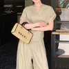 Conjunto de Camisa de Gola V e Calça Wide Leg Novo para o Verão de 2026 para Mulheres, Versátil, Solto, Emagrecedor, Elegante, Casual