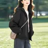 Jaqueta com Capuz da Moda para Mulheres, Coleção Outono/Inverno 2025, Caimento Solto, Versátil para Figuras Baixas, Outros Estilos Europeus e Americanos