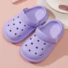 Zapatos Croc para Niños Verano Niñas Interior Antideslizante Dibujos Animados Niños Medianos y Grandes Sandalias para Bebé Ropa Exterior Sandalias de Playa