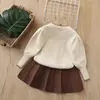 Suéter Base para Niños Otoño 2025 Nuevo Lindo Conjunto de Dos Piezas para Niña Suéter de Cuello Redondo para Niñas Conjunto Grueso