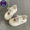 2026 Verão Novos Mocassins e Tênis Casuais Versáteis com Solado Grosso Aumentador de Altura Estilo Coreano para Mulheres