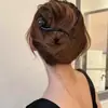 Grampo de Cabelo Torcido de Alta Qualidade Estilo Coreano para Mulheres, Presilha para Coque na Parte de Trás da Cabeça, Novo Acessório de Cabelo Elegante Outono e Inverno 2026