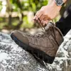 Anti-frio menos 40 graus Equipamento de viagem russo botas de neve masculinas de inverno antiderrapante anti-espessamento sapatos quentes botas de algodão Preto