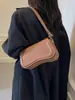 Bolsa de Axila de Nicho Feminina Outono e Inverno 2024 Nova Tendência Moda Pequena Quadrada Textura de Alto Padrão Estilo Estrangeiro Versátil Bolsa Transversal
