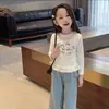Roupas de Verão para Meninas 2026 Novo Estilo Coreano Moda Manga Longa Crianças Casual Laço Renda Camiseta para Bebês Meninas